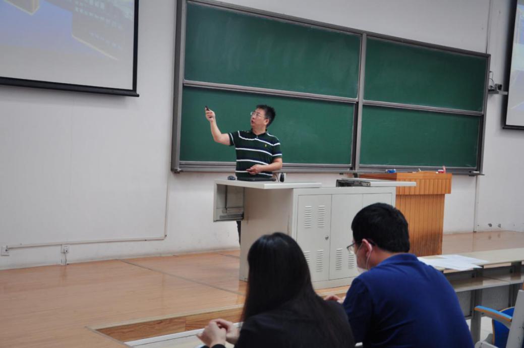 说明: b16ac5bfc980c2338fee6cf5c96d183